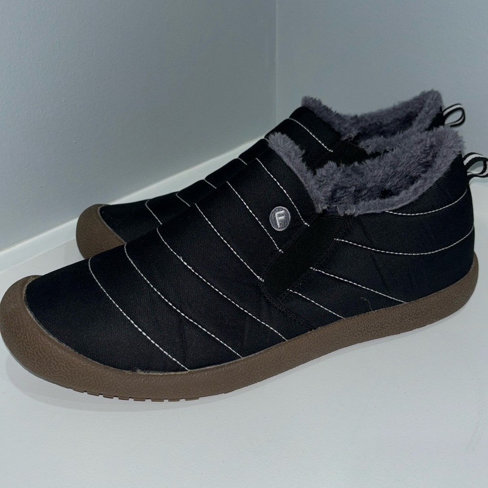 NEW Outdoor Proof Fuzzy Slippers